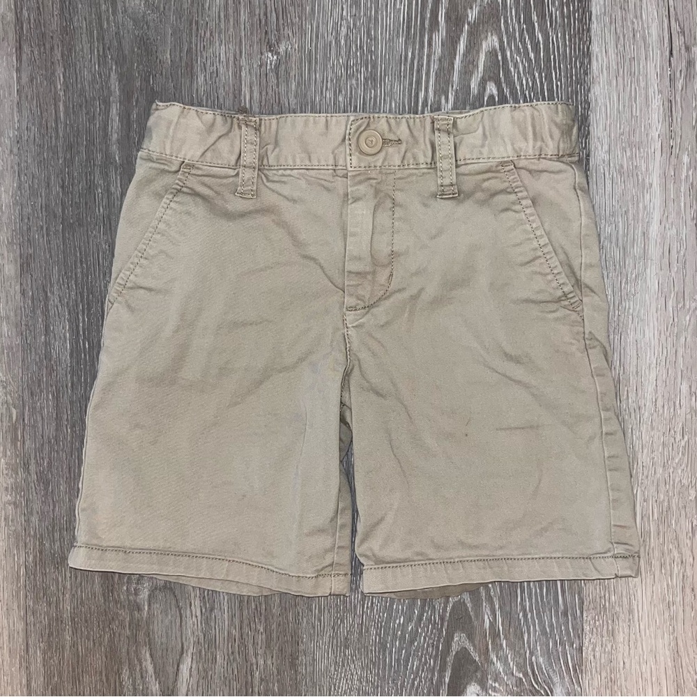 Kids’ Cat & Jack 5T Khaki Shorts